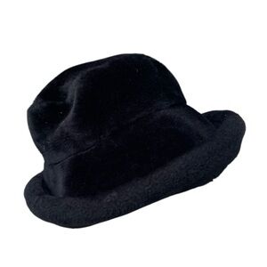Betmar Vintage 90’s Black Faux Fur Bucket Hat